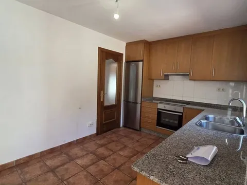 Casa de 180 m² a Teo