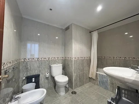 Pis de 152 m² a Oviedo