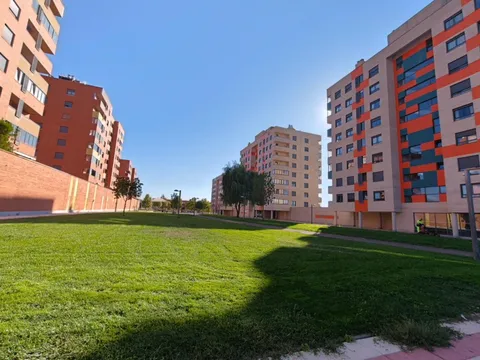 Pis de 92 m² a Lleó