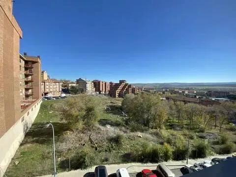 Appartamento 119 m² a Ávila