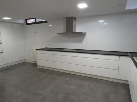 Pis de 355 m² a Saragossa