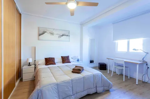 Wohnung 75 m² in Valencia