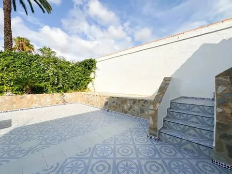 Casa de 250 m² a Torrevella