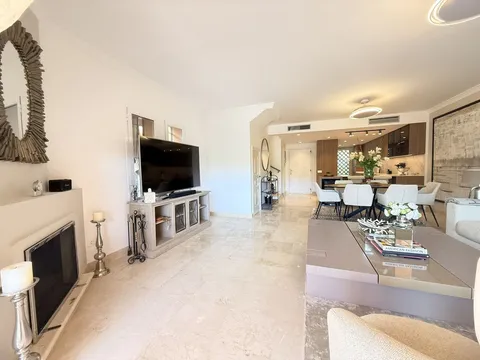 Flat 148 m² in Benahavís