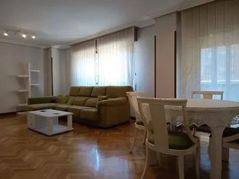Pis de 115 m² a Valladolid
