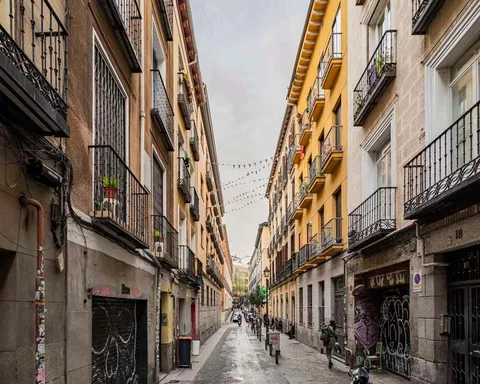 Room for rent, Madrid