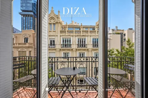 Appartamento 104 m² a Madrid