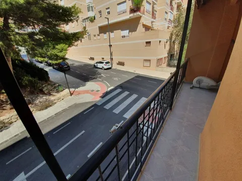 Piso de 90 m² en Jijona