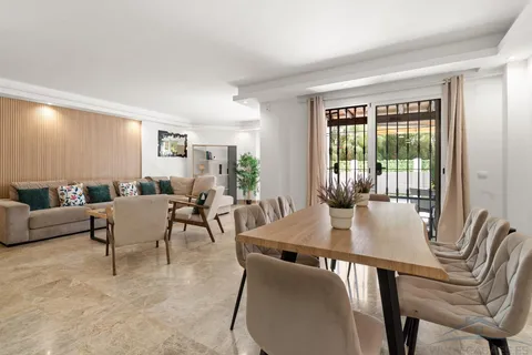 Haus 200 m² in Marbella