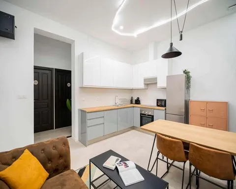 Room for rent, Madrid