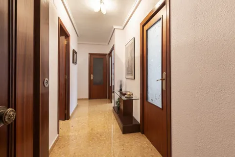Apartamento 132 m² em València