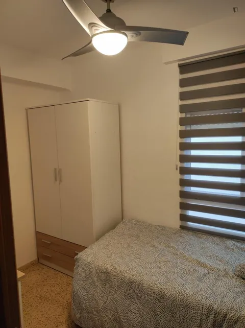 Habitació de lloguer, Burjassot
