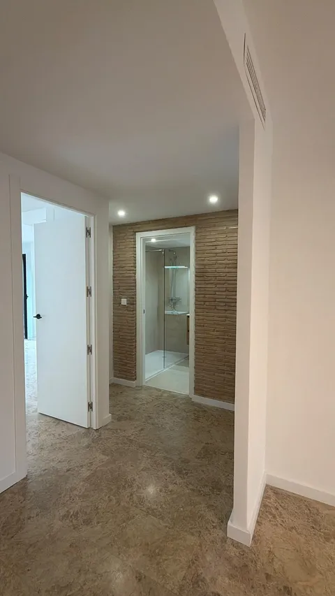Appartement 161 m² à Valence (4/31)