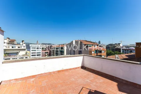 Wohnung 76 m² in Barcelona