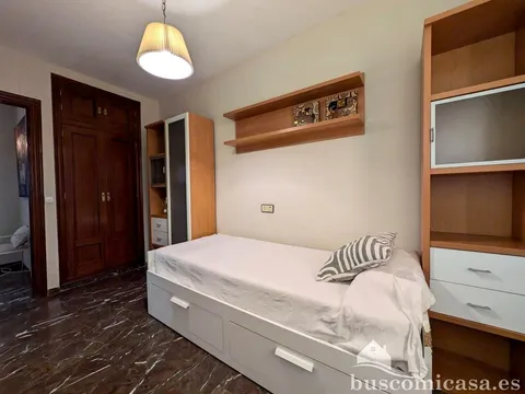 Pis de 80 m² a Linares