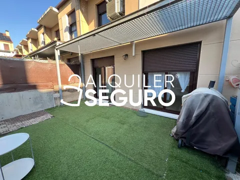 Casa de 230 m² a Valdeolmos-Alalpardo