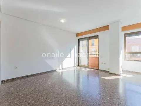 Appartamento 70 m² a Valencia