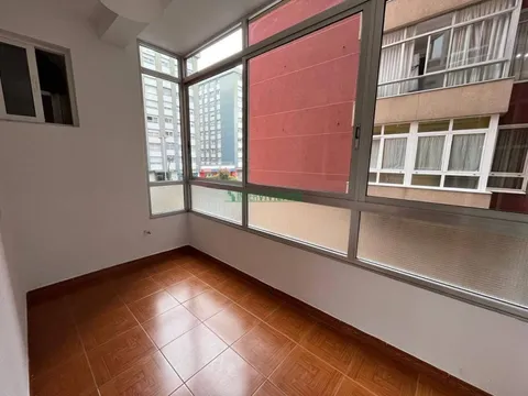 Pis de 86 m² a Vigo