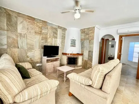 Casa de 130 m² a Oriola
