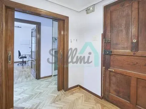 Pis de 112 m² a Oviedo
