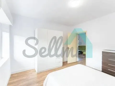 Pis de 58 m² a Llangréu / Langreo