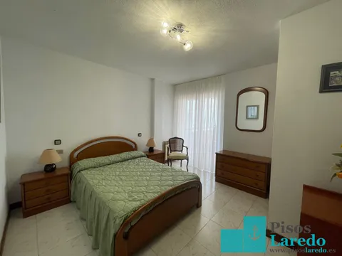 Wohnung 120 m² in Laredo