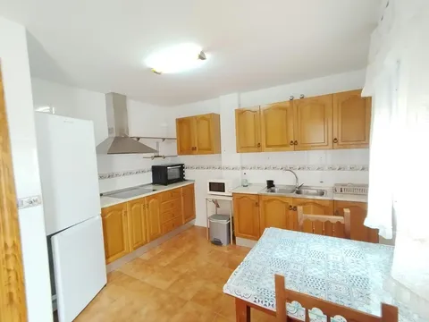 Piso de 150 m² en Ventas de Huelma