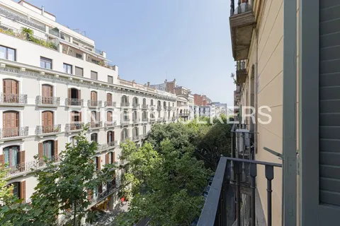 Wohnung 228 m² in Barcelona