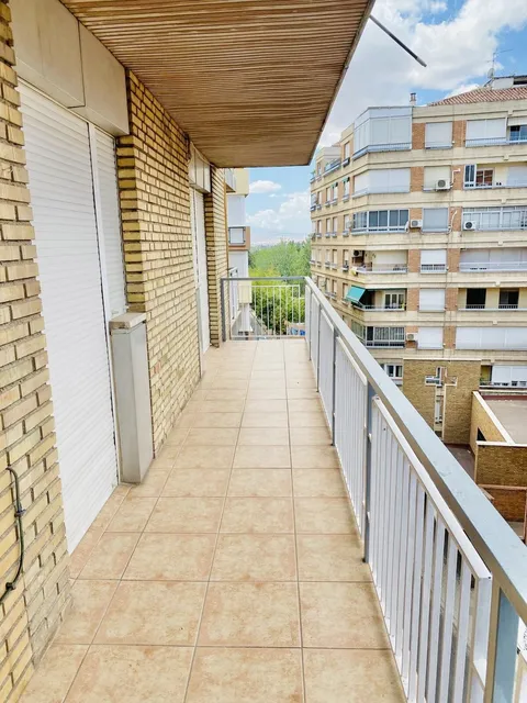 Appartamento 95 m² a Granada