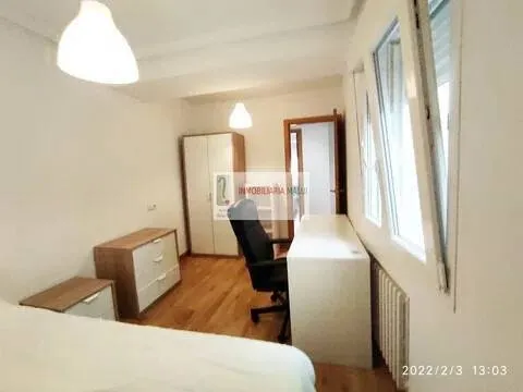 Pis de 130 m² a Oviedo
