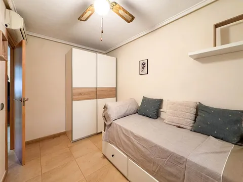 Pis de 47 m² a Santa Pola