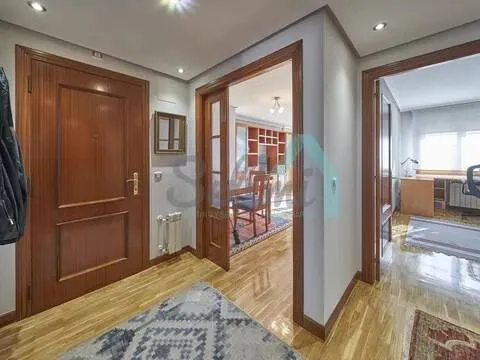 Pis de 106 m² a Oviedo