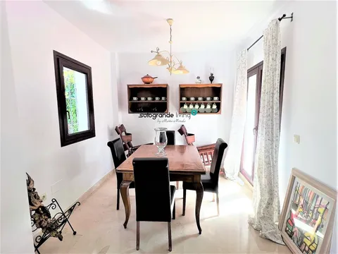 Casa de 400 m² a San Roque