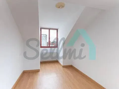 Pis de 137 m² a Oviedo