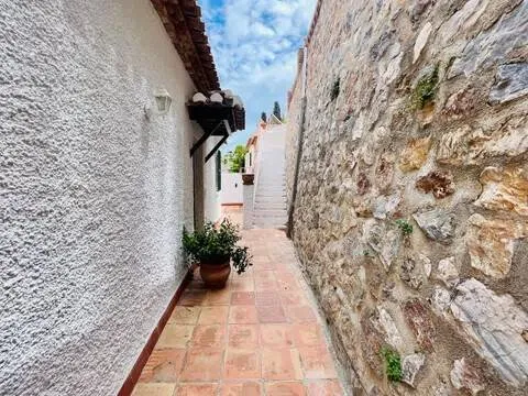 House 187 m² in Almuñécar