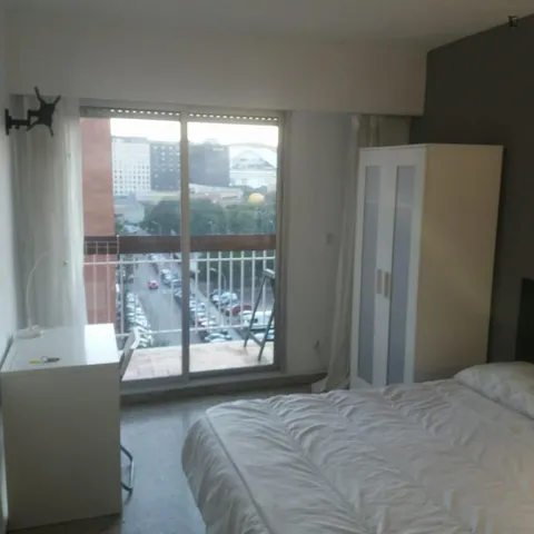 Chambre à louer, Valence