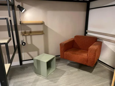 Zimmer 172 m², Valencia
