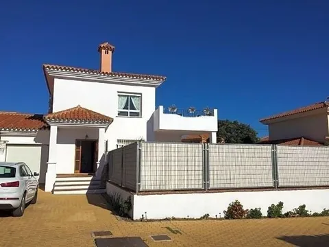 Casa de 180 m² a Benalmádena