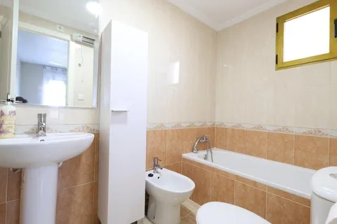 Pis de 80 m² a Oriola