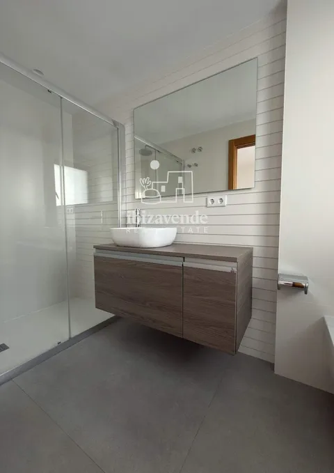 Дом 595 м² в Santa Eulària des Riu