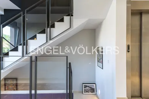 Casa de 305 m² a Tiana