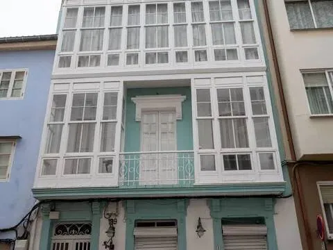 Wohnung 99 m² in Ferrol