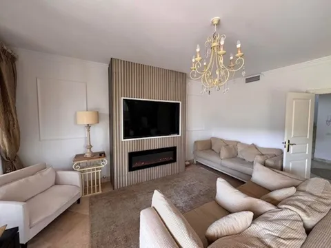 Appartamento 180 m² a Estepona