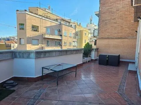 Квартира 140 м² в Мадриде (4/49)