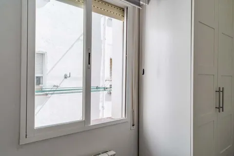 Habitación en alquiler, Madrid (4/21)