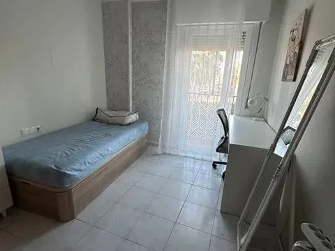 Habitació de lloguer, Ronda