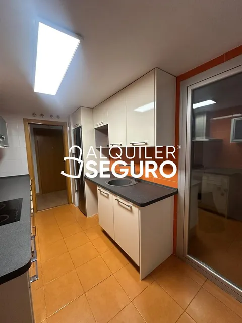 Flat 90 m² in Alcorcón