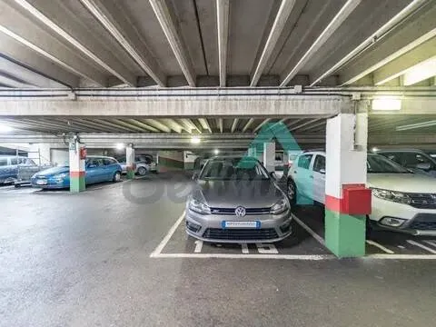 Pis de 137 m² a Oviedo