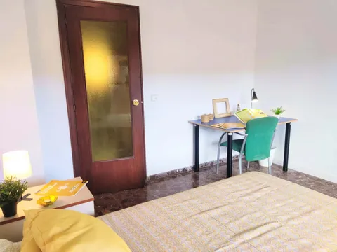 Habitació de lloguer, Paterna