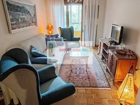 Pis de 94 m² a Oviedo